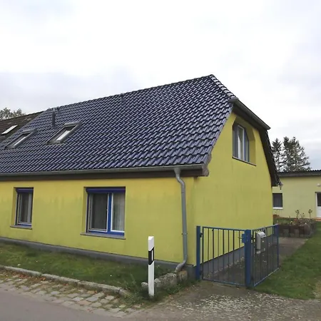 Ferienwohnung Use 1712 Holiday home Karlshagen
